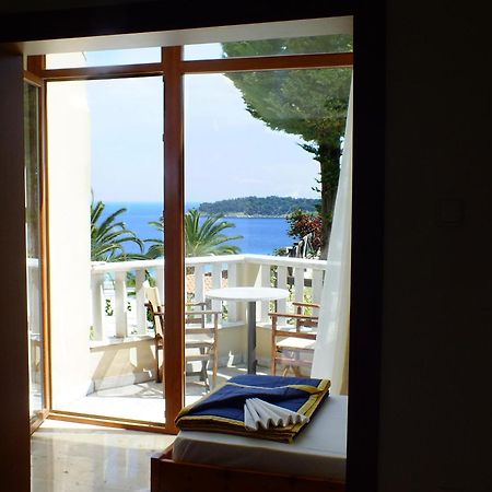 Kinira Beach Hotel Rum bild