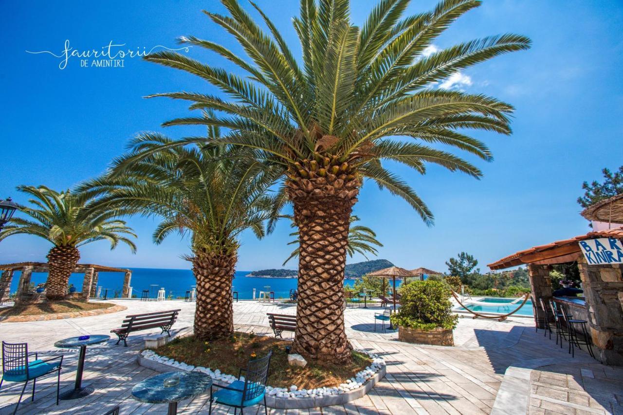 Kinira Beach Hotel Exteriör bild