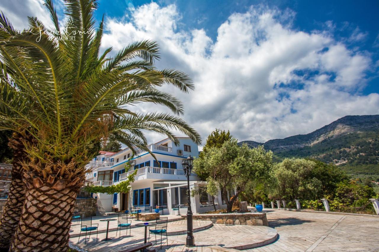 Kinira Beach Hotel Exteriör bild